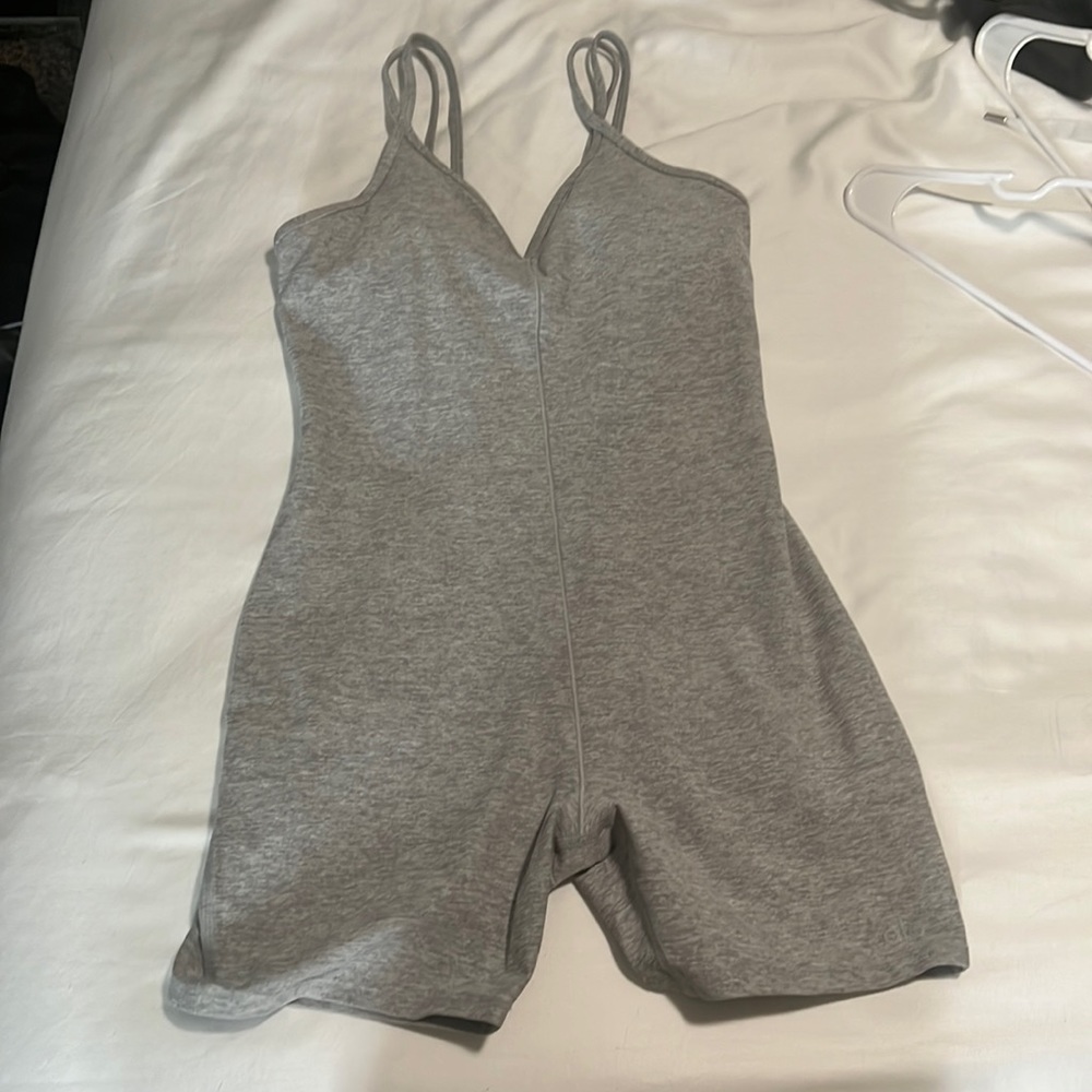 COPY - Brand new alo bodysuit